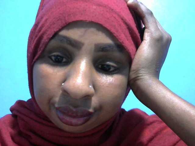 misskatrinah002 live cam on BongaCams