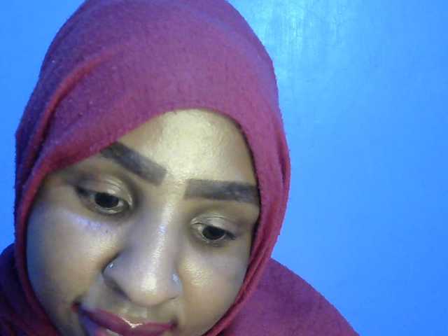 misskatrinah002 live cam on BongaCams