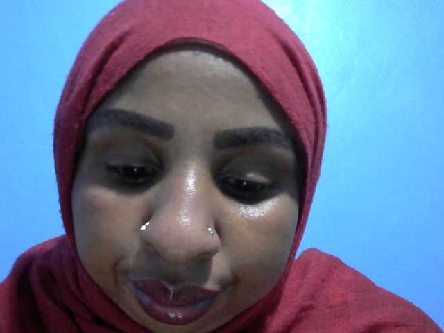 misskatrinah002 live cam on BongaCams