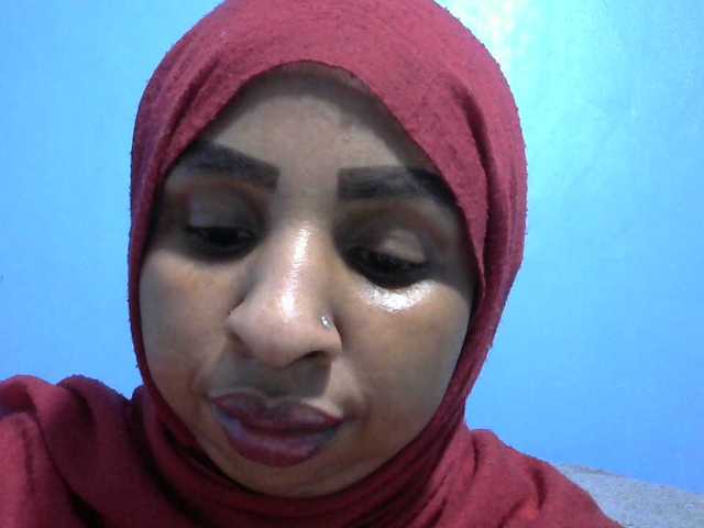 misskatrinah002 live cam on BongaCams