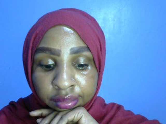 misskatrinah002 live cam on BongaCams