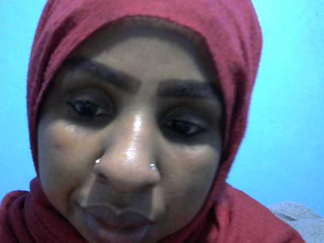 misskatrinah002 live cam on BongaCams