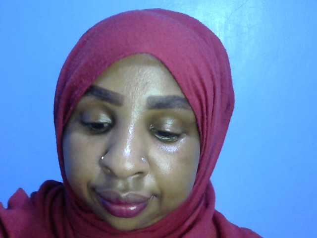 misskatrinah002 live cam on BongaCams