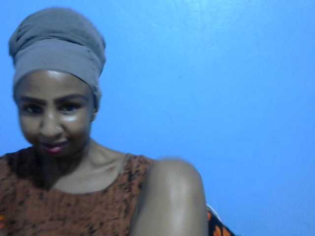 misskatrinah002 live cam preview