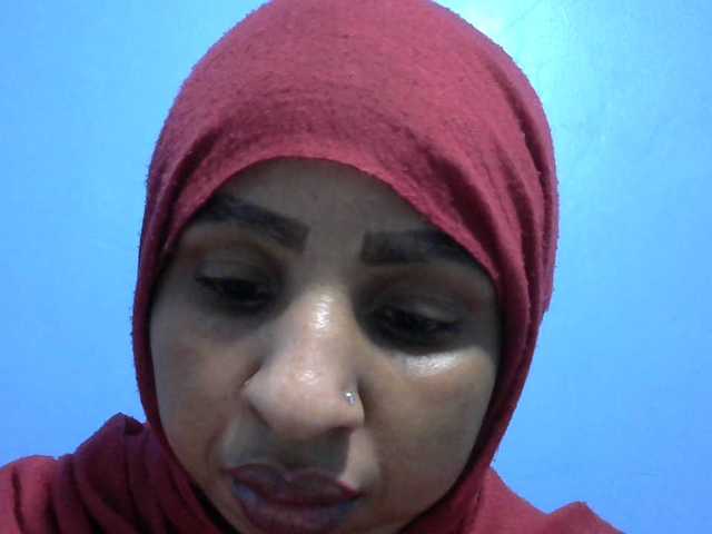misskatrinah002 live cam on BongaCams