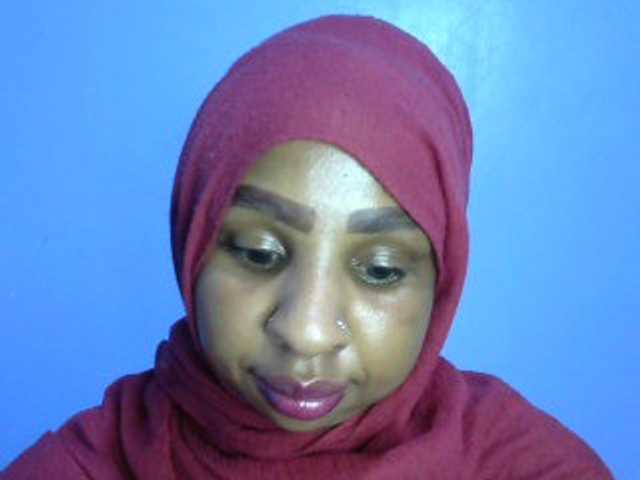 misskatrinah002 live cam on BongaCams