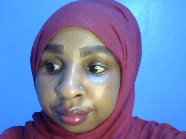misskatrinah002 live cam on BongaCams