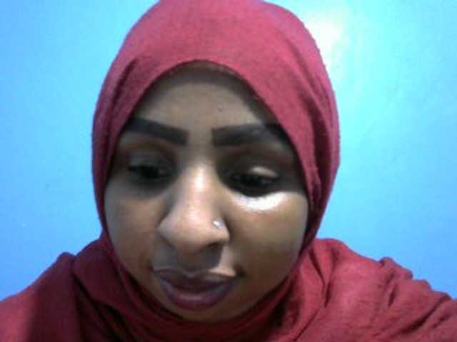 misskatrinah002 live cam on BongaCams