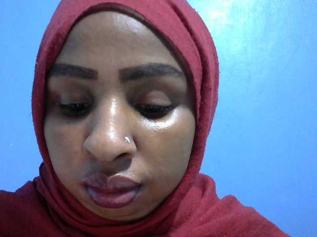 misskatrinah002 live cam on BongaCams
