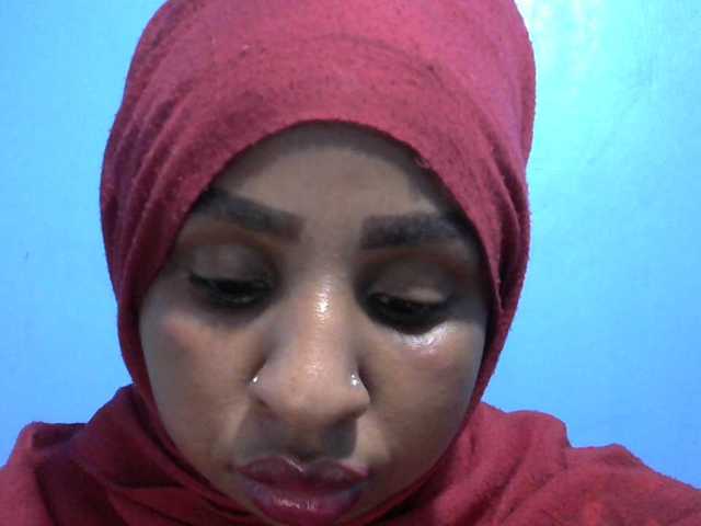 misskatrinah002, en directo ahora en BongaCams