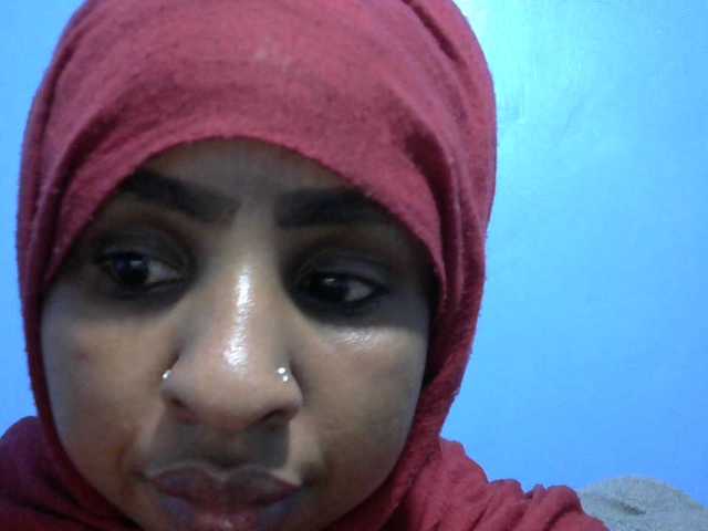 misskatrinah002 live cam preview