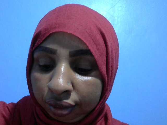 misskatrinah002 live cam on BongaCams