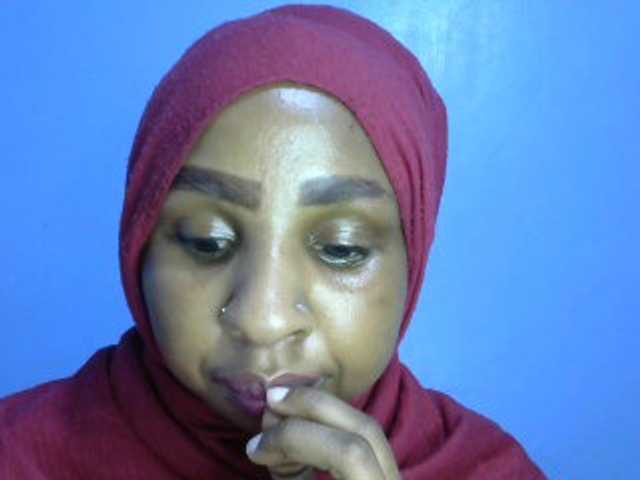 misskatrinah002 live cam on BongaCams