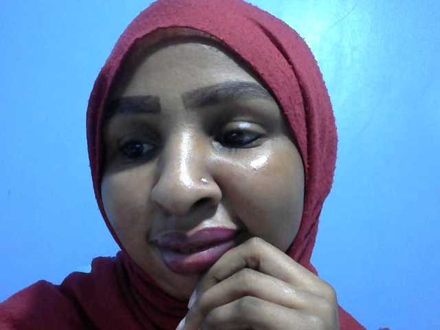 misskatrinah002 live cam on BongaCams