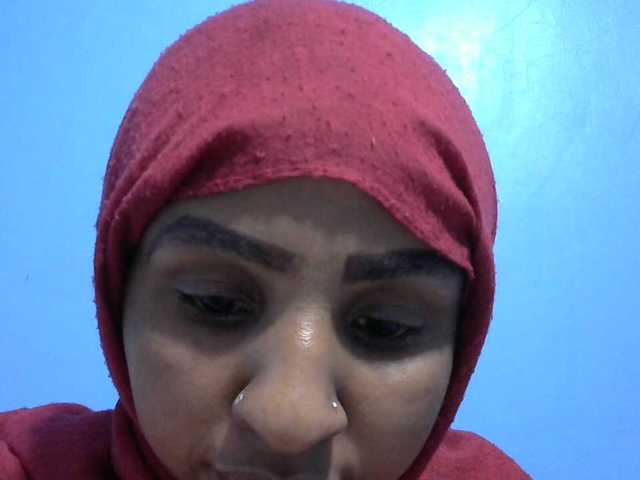 misskatrinah002 live cam preview