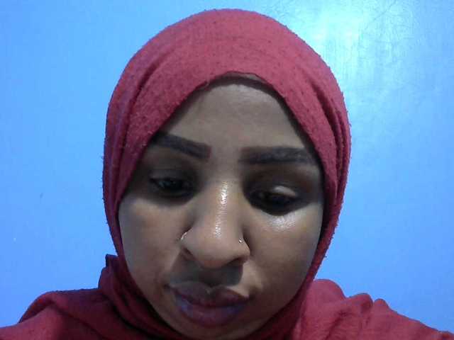 misskatrinah002 live cam on BongaCams