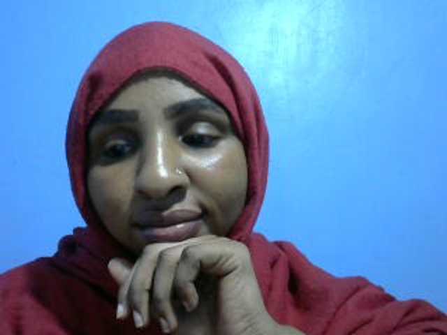 misskatrinah002 live cam on BongaCams