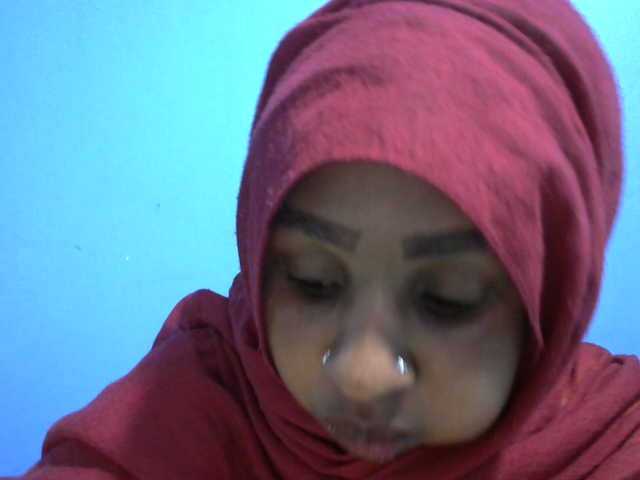 misskatrinah002 live cam on BongaCams