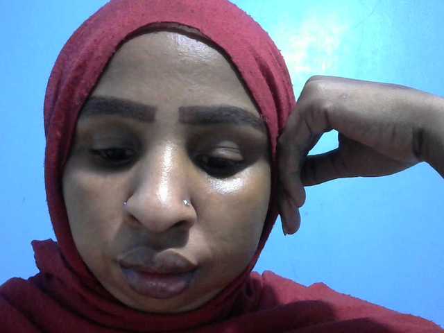 misskatrinah002 live cam on BongaCams