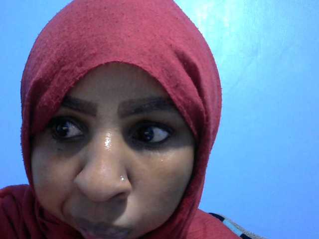 misskatrinah002 live cam on BongaCams