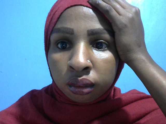 misskatrinah002 live cam on BongaCams