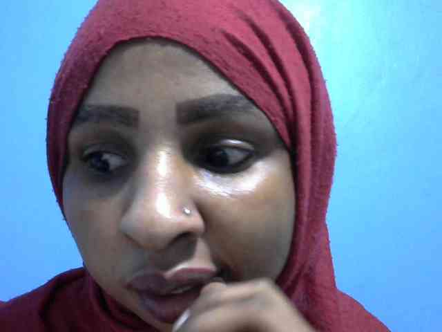 misskatrinah002 Live Webcam on BongaCams