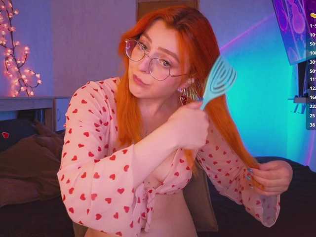 YourfoxAlice live cam on BongaCams