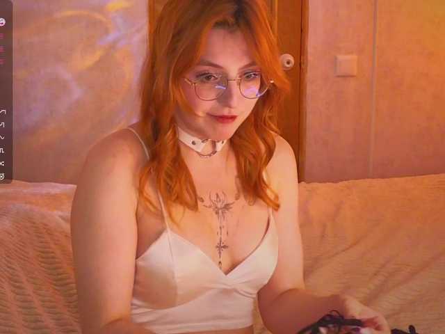 YourfoxAlice webcam