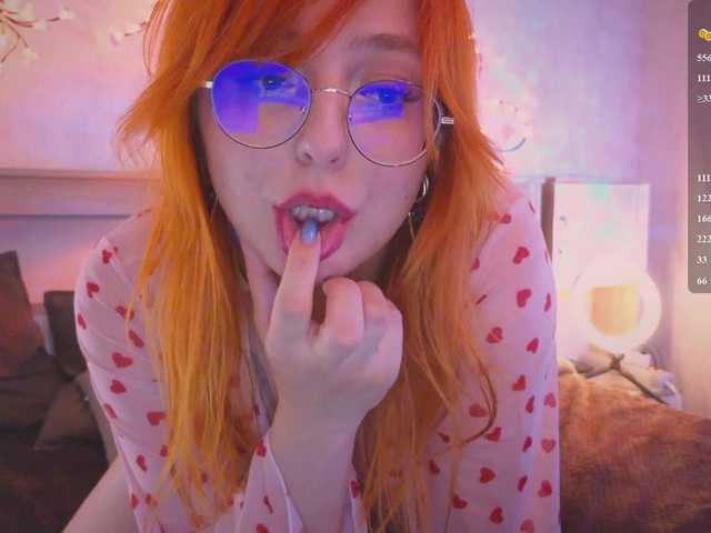 YourfoxAlice live cam on BongaCams