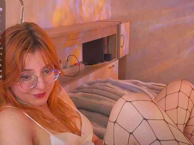 YourfoxAlice webcam