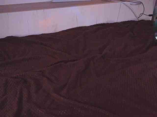 YourfoxAlice webcam