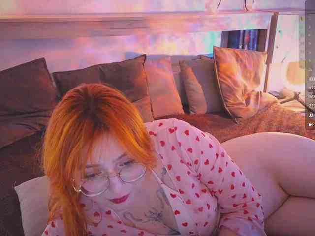 YourfoxAlice webcam