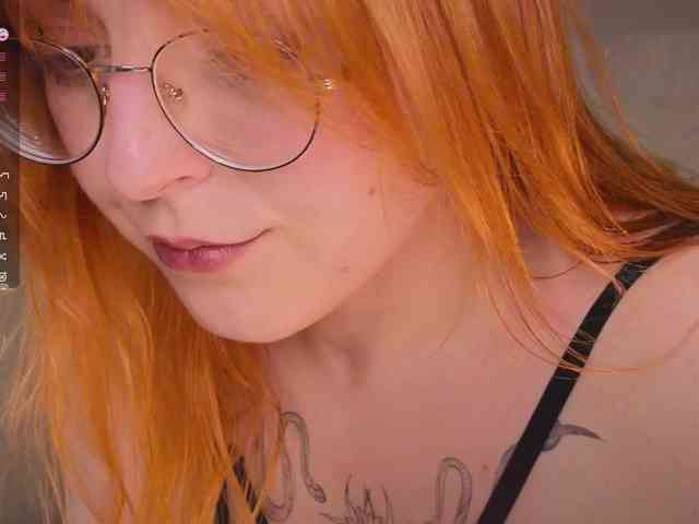 YourfoxAlice webcam