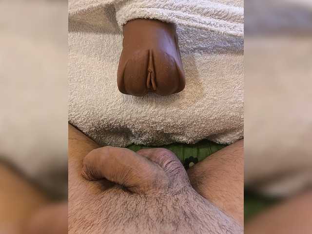 AloneRider live webcam show