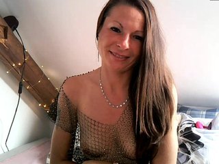 MilfNinna Porn Show