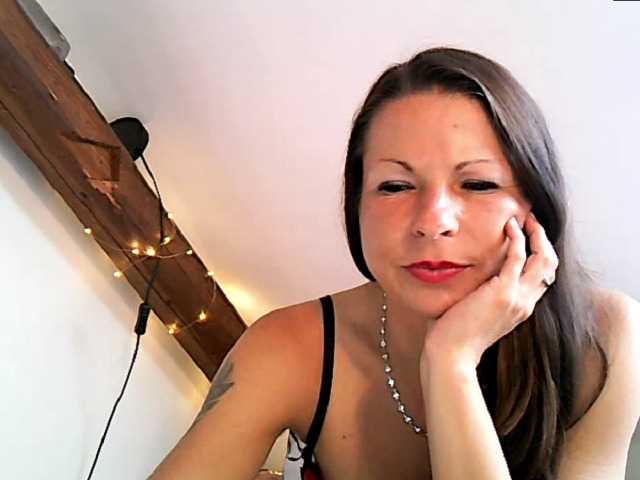 MilfNinna