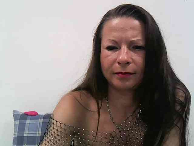 MilfNinna webcam