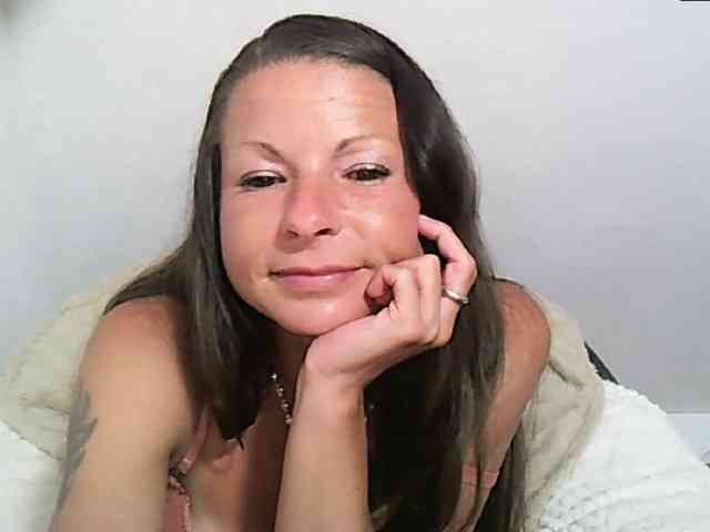 MilfNinna webcam