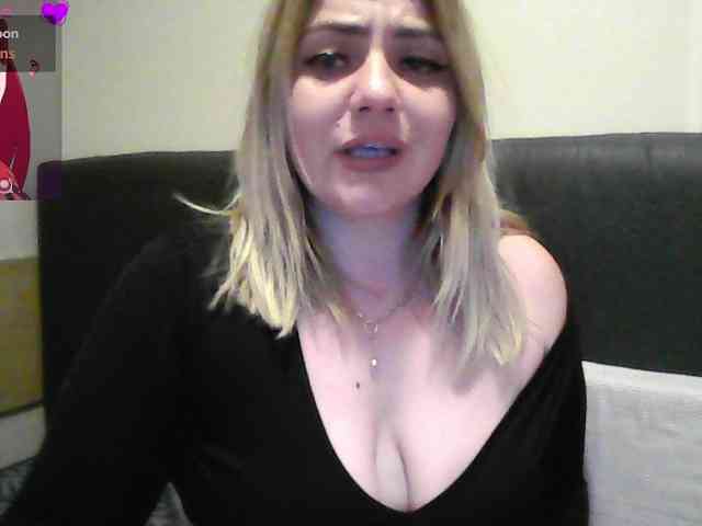 CrazyplesureAnna webcam
