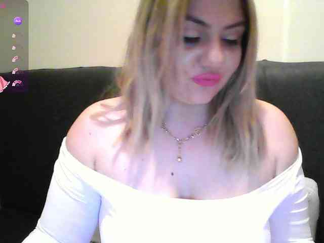 CrazyplesureAnna webcam