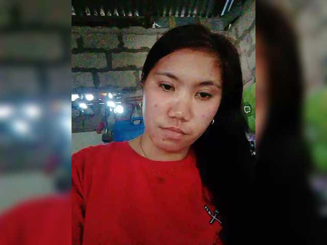 JuicyKittie's BongaCams show and profile