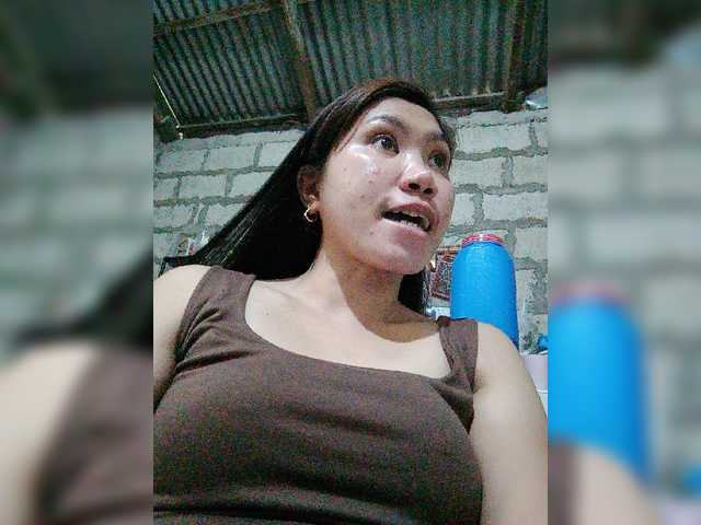 JuicyKittie live cam on BongaCams