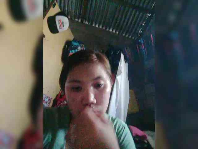 JuicyKittie webcam
