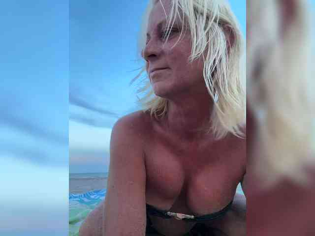 TiffaneyLove Sex Cam Show