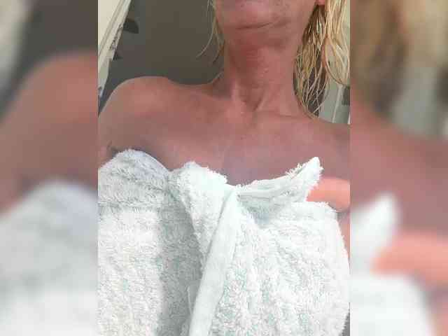 TiffaneyLove Sex Cam Show