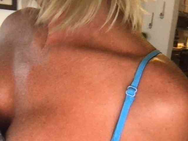 TiffaneyLove webcam