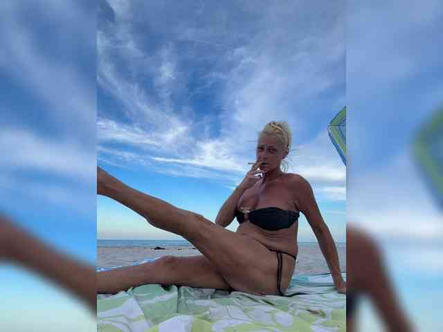 TiffaneyLove Sex Cam Show