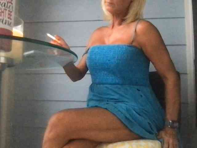 TiffaneyLove Sex Cam Show