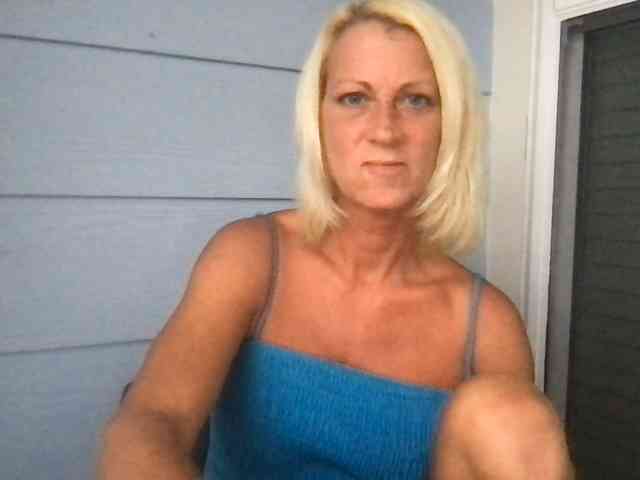 TiffaneyLove Sex Cam Show