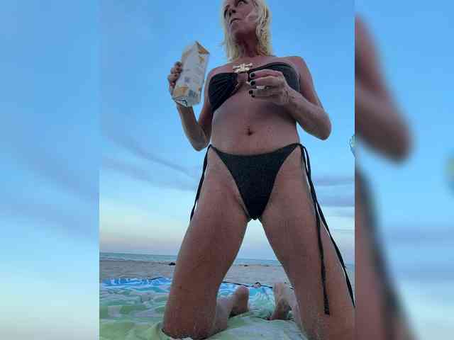 TiffaneyLove Sex Cam Show